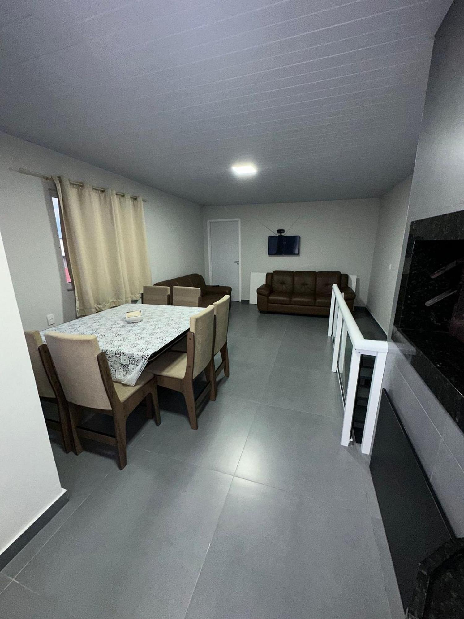 Residencial Wrubleski Sc Pinheira Ngoại thất bức ảnh