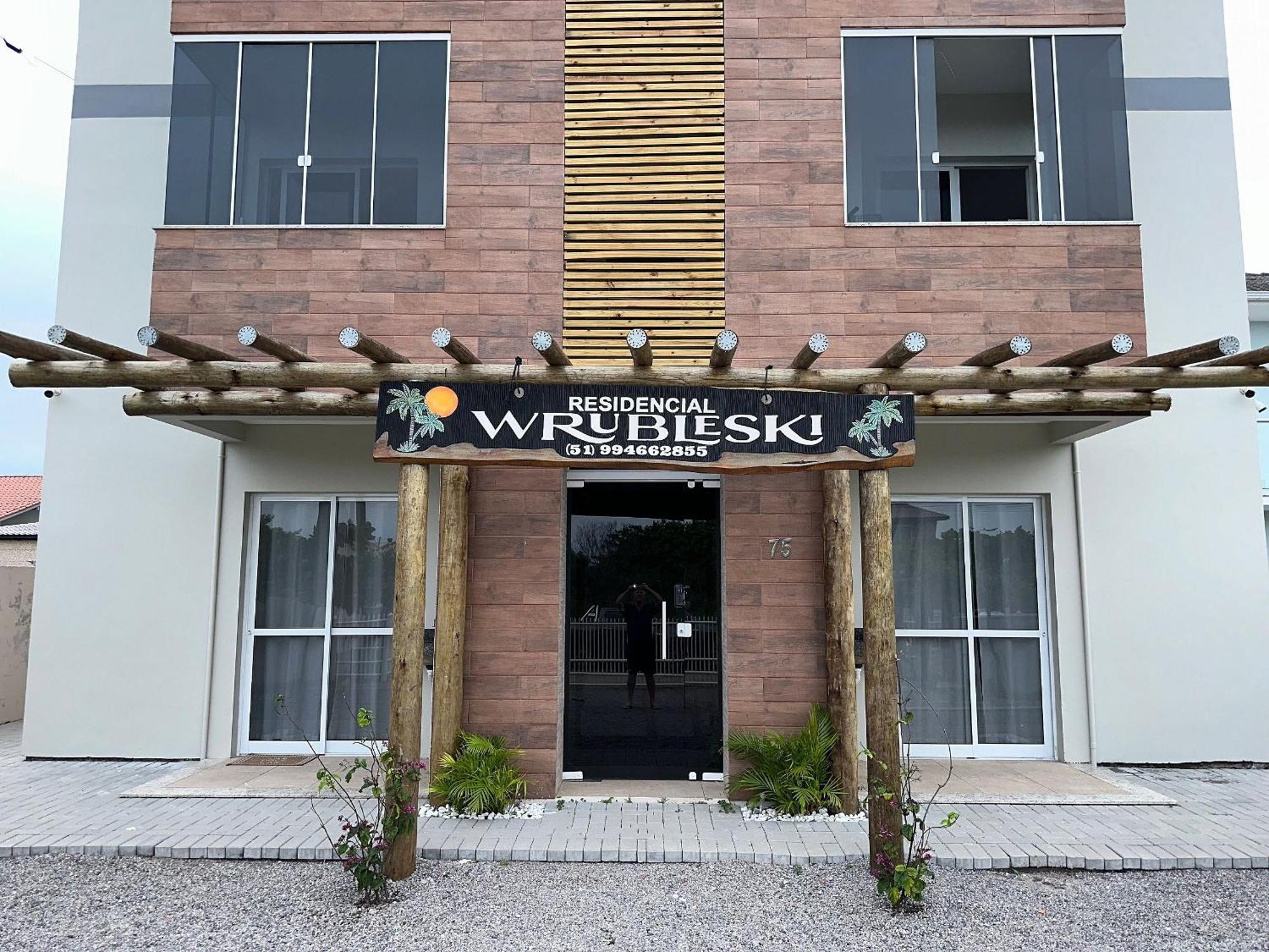 Residencial Wrubleski Sc Pinheira Ngoại thất bức ảnh
